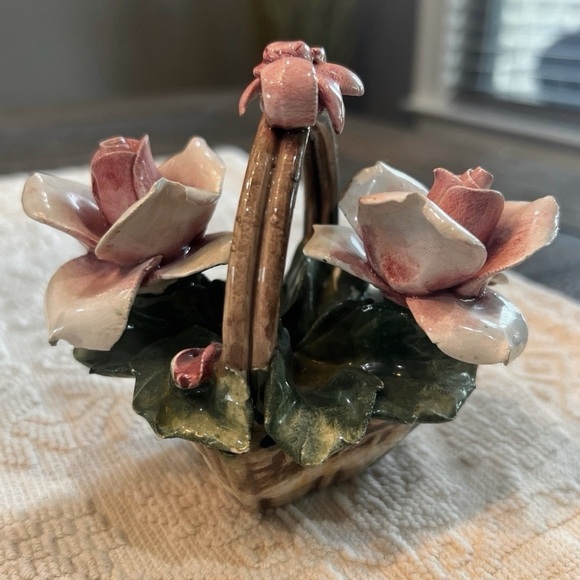 Other - Vintage Capodimonte Italian Porcelain Flowers In Basket